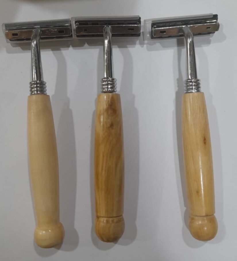 aadhunik marketing hotel Guest Amenities