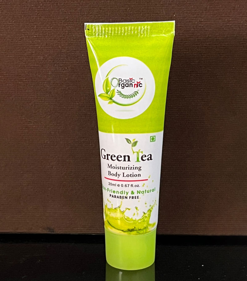 aadhunik marketing green tea moisturizing body lotion